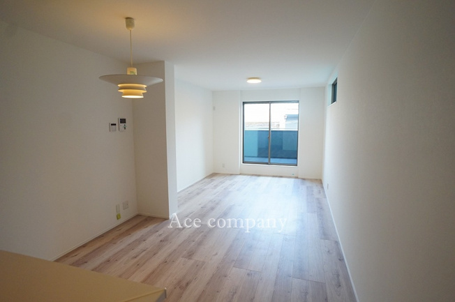 【居間・リビング】 | 東大阪市足代3丁目 | 【LDK：18.3帖】