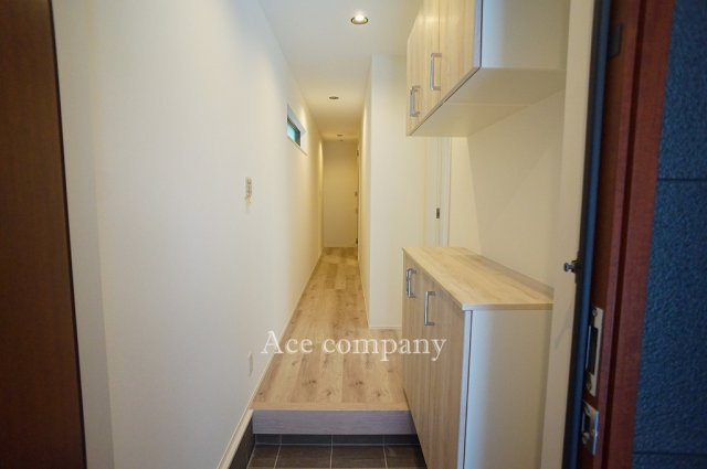 【玄関】 | 東大阪市足代3丁目 | シューズボックス付きです♪