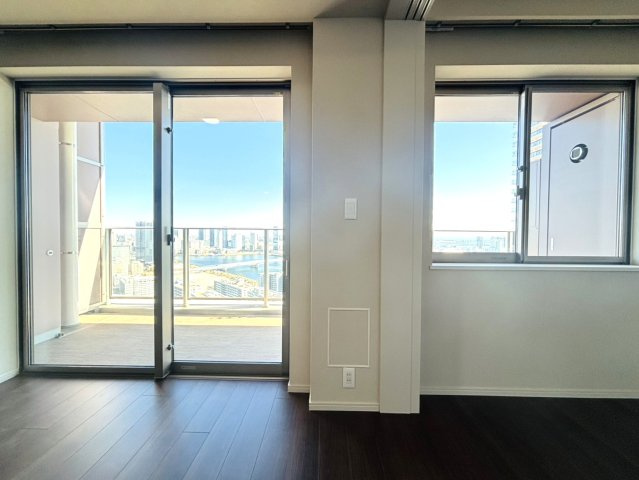 【居間・リビング】