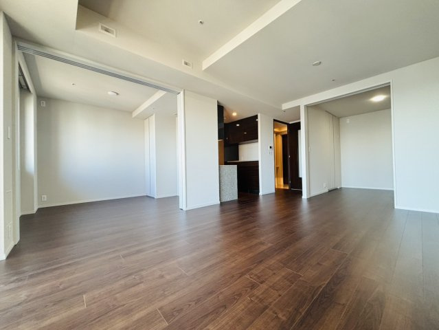 【居間・リビング】