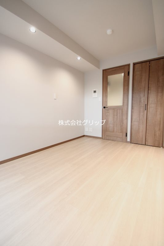 ホーユウパレス根岸Ⅱの居間・リビング