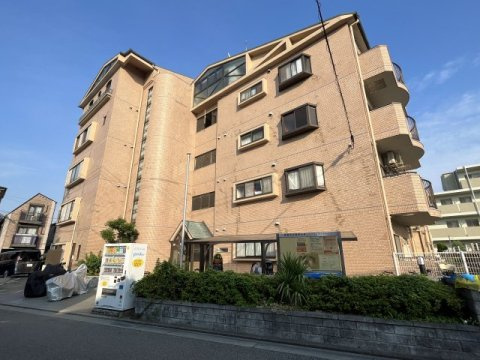 BECアーバン西宮北口の外観