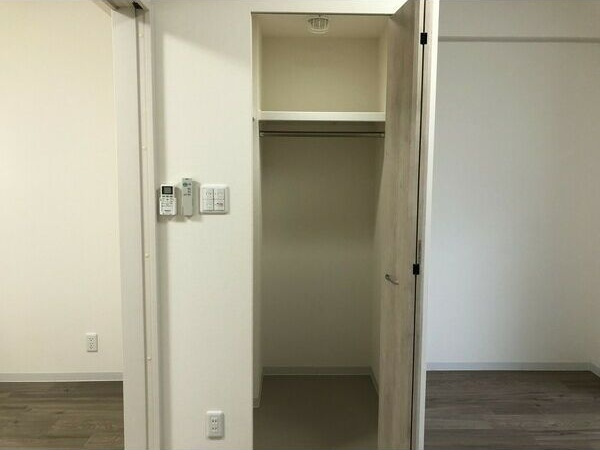 プレスティ則武の収納