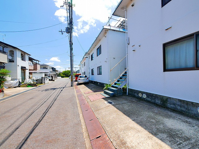 ハイツ平成の駐車場