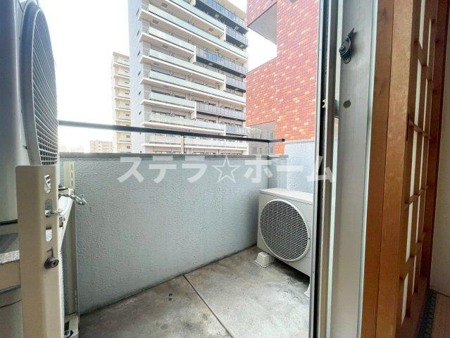 第2サニーハイツのバルコニー|外からの目が気にならないバルコニーで洗濯物が干せます