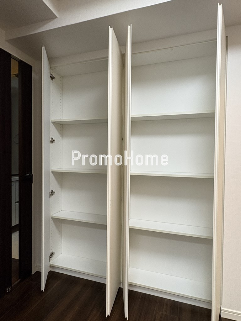 アンビックス神田の収納