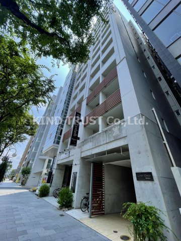 クレイルタワーの外観