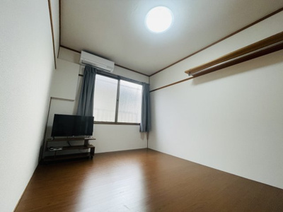 【居間・リビング】 | オアシス小芝 | 即日案内可能です♪現地待ち合わせOK！どの物件でも当社でお得にご案内できますのでまとめて内覧ください♪