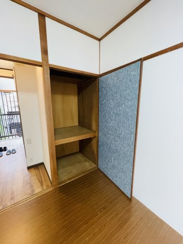【収納】 | オアシス小芝 | ◆不動産すまラボの新プラン◆入居時の費用負担が0円で入居可能♪お気軽にお尋ねください♪