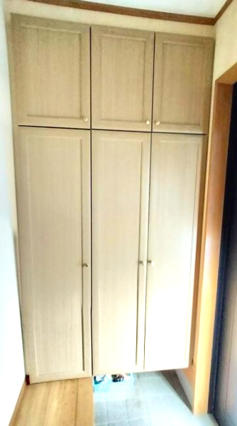 深谷市東方　中古住宅の玄関