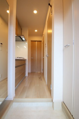 【玄関】 | サンプラザ金剛