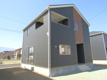 クレイドルガーデン中央市成島第1　1号棟の画像