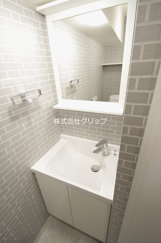 パーク・ノヴァ横浜吉野町の洗面所