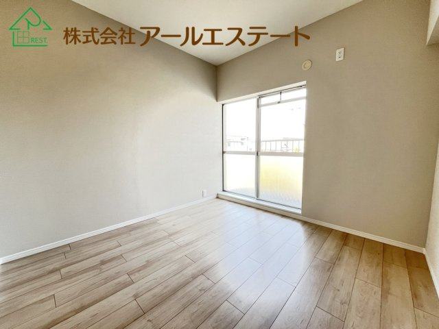 第二恵美酒マンション　　山陽電鉄「亀山駅」徒歩5分の子供部屋