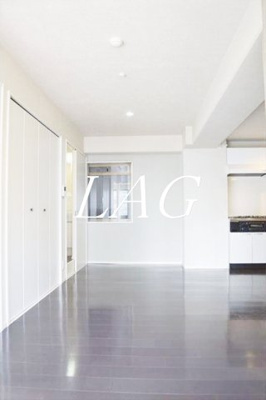 【居間・リビング】 | グランバリュー三田 | 洋室のお部屋です。