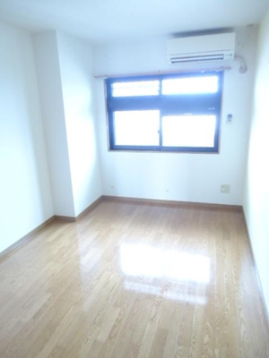 【洋室】 | アールブランＥ