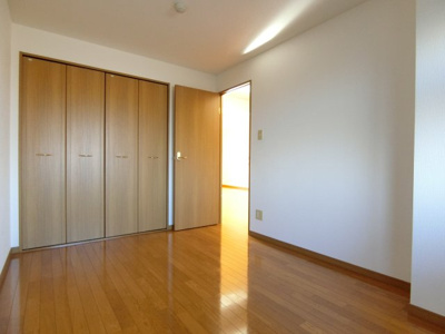 【洋室】 | アールブランＥ | イメージ202号室の写真