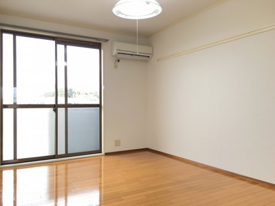 【洋室】 | リバーサイド清川