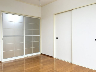 【洋室】 | リバーサイド清川