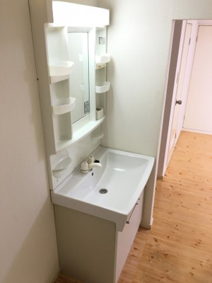 【洗面所】 | リバーサイド清川