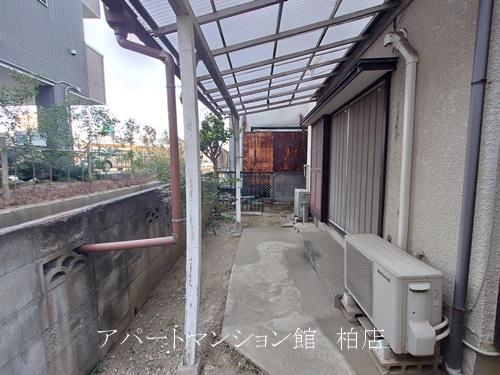 松戸市根木内戸建の庭