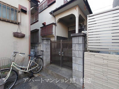 【エントランス】 | 松戸市根木内戸建