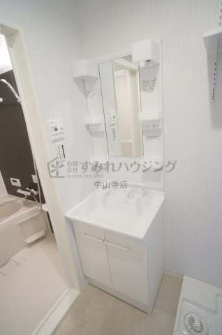 ELEGANTE宝塚の洗面所