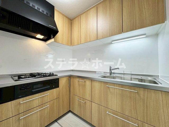 エメラルドマンション鶴見緑地のキッチン|使いやすいキッチンです