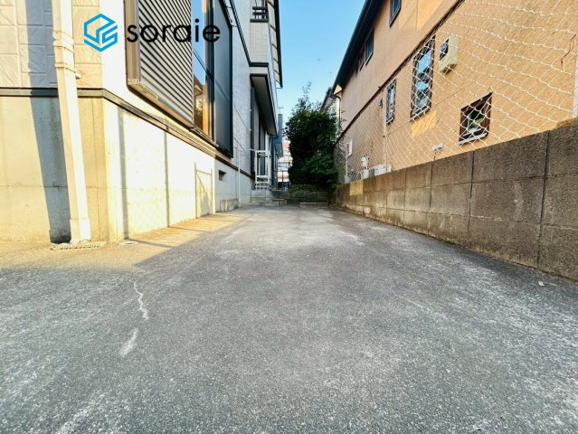 川越市広谷新町 中古戸建の駐車場|2/6　撮影