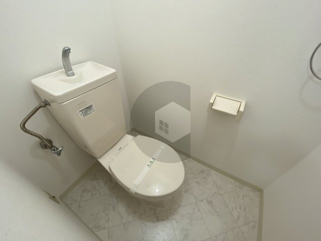 サーティ西尾のトイレ