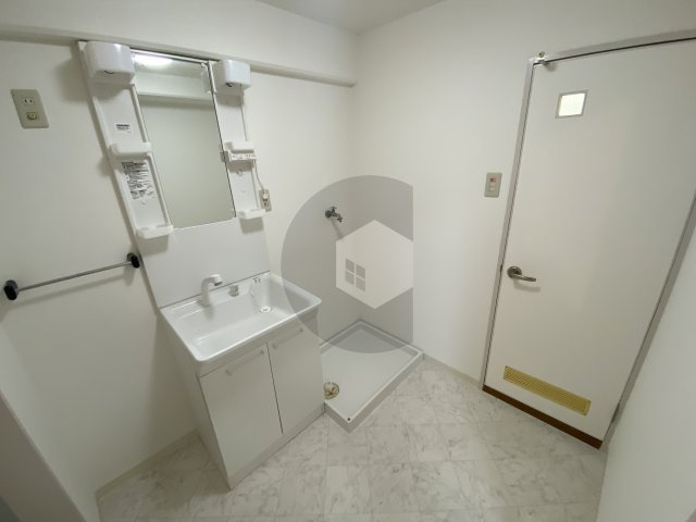 サーティ西尾の洗面所