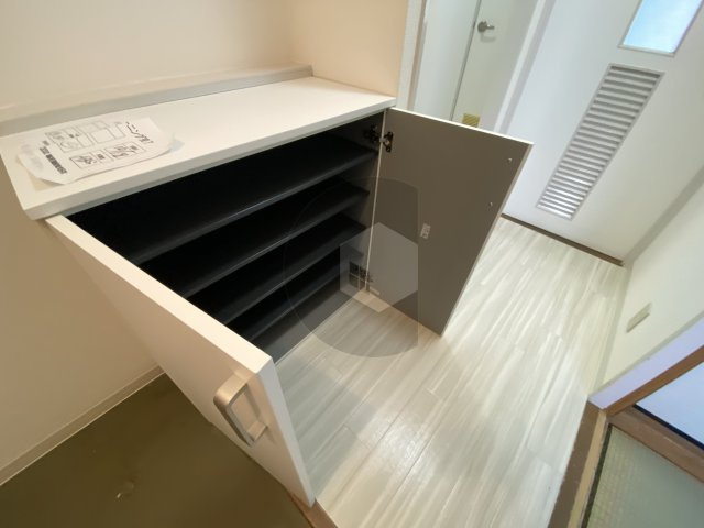 サーティ西尾の収納