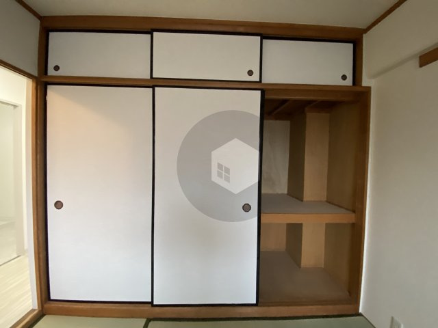 サーティ西尾の収納