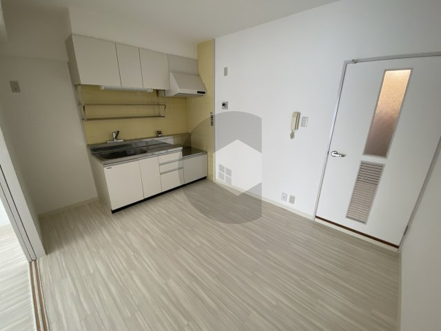 サーティ西尾の居間・リビング