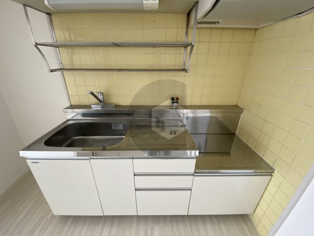 サーティ西尾のキッチン