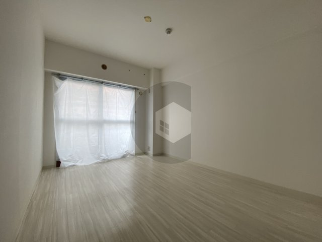 サーティ西尾の内装