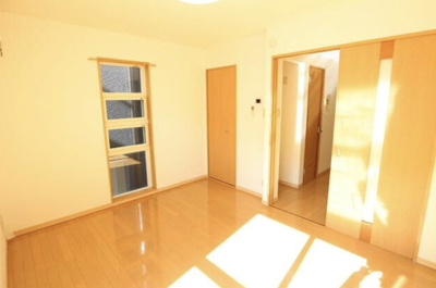 【寝室】 | ナーディーユー