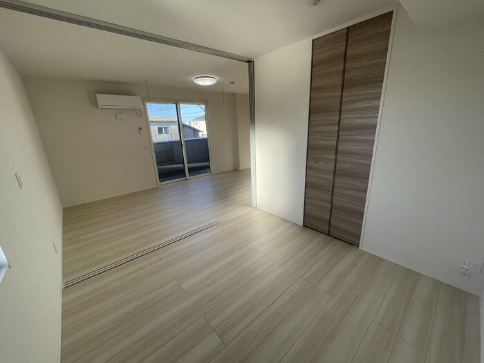 アピリシティⅡの寝室|クローゼット付の寝室です☆