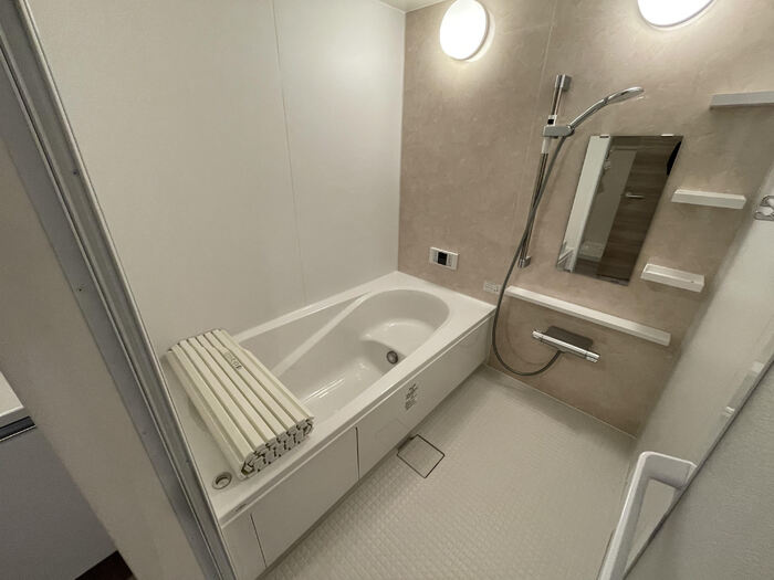 アピリシティⅡの浴室|追い焚き付きのお風呂です♪