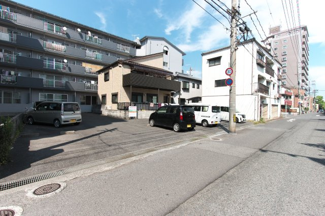 田村駐車場（広本町）の周辺