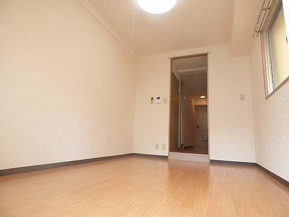 プラシード六甲の居間・リビング