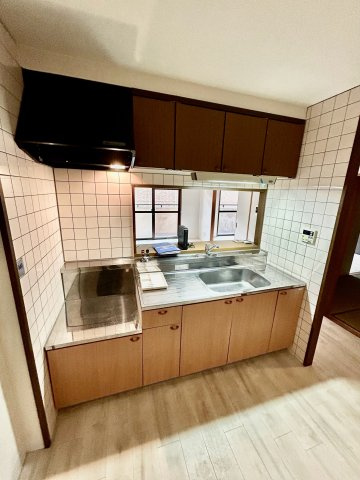 メゾンドール江坂のキッチン