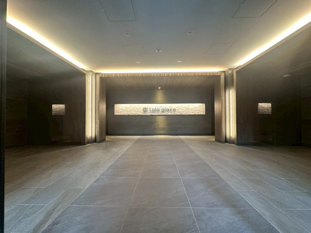 ララプレイス大阪福島アビリテのロビー