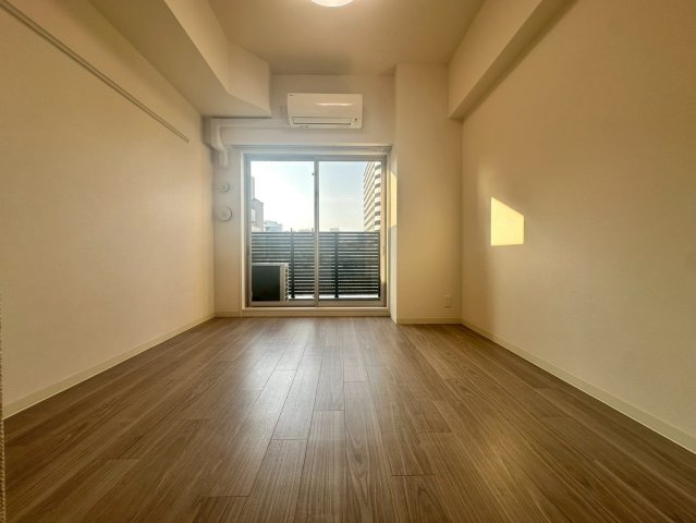 ララプレイス大阪福島アビリテの洋室