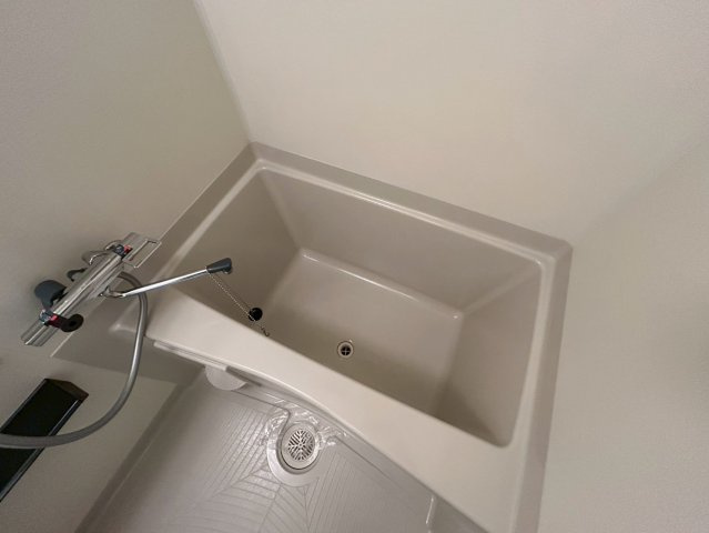 プレサンス谷町九丁目駅前の浴室