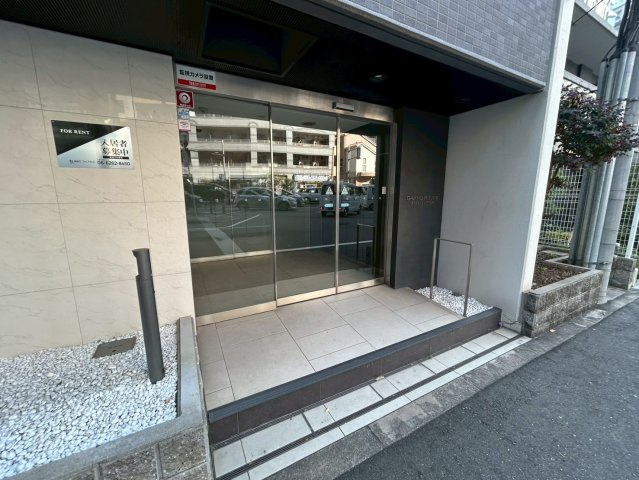 グランルージュ中之島南のエントランス