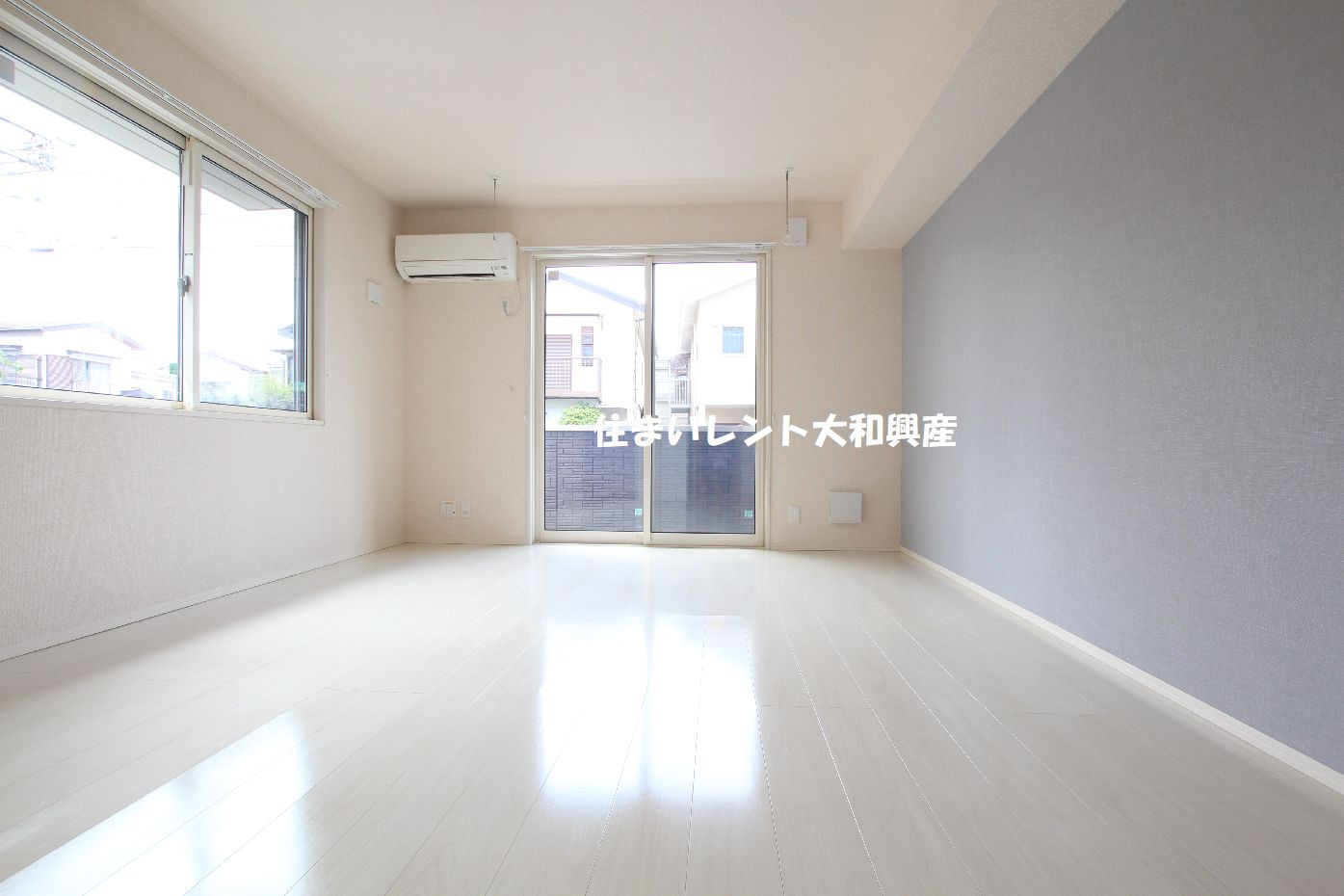 ファヴールの居間・リビング