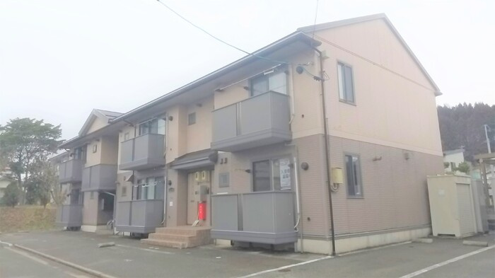 クレーネ東の外観