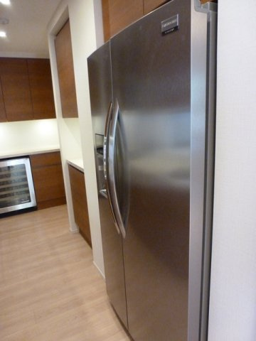 港区六本木５丁目の賃貸マンションのその他|冷蔵庫