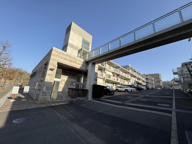 ローレルスクエア豊中緑丘壱番館